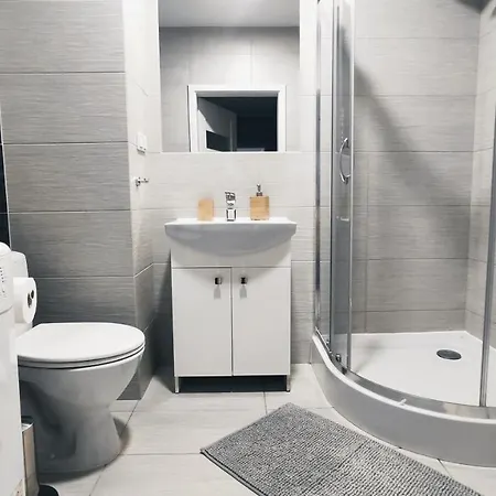 Dabska 18d By Homeprime Daire Krakow