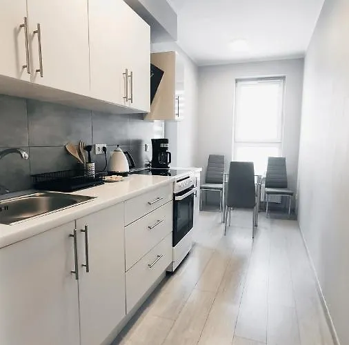 Dabska 18d By Homeprime Cracóvia